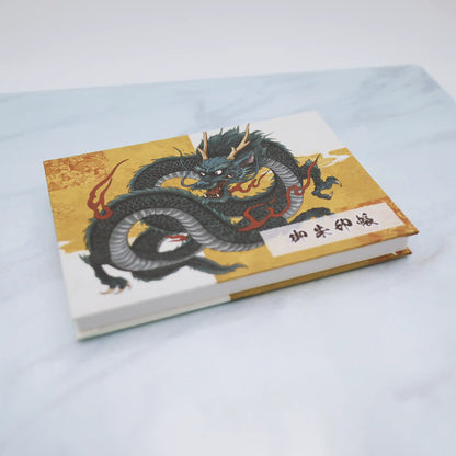 【横向き御朱印帳-龍神1】斜め上から全体を撮影した写真